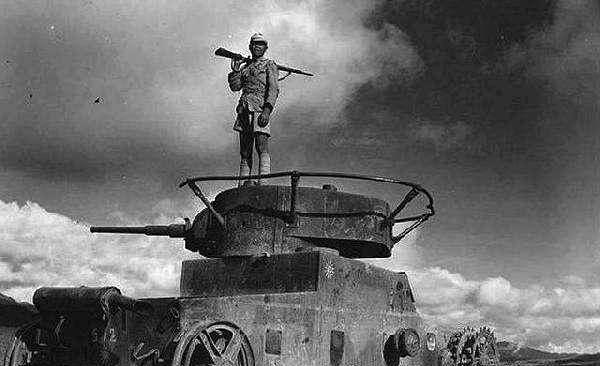 法兰克福队长重伤恐缺席关键战役  